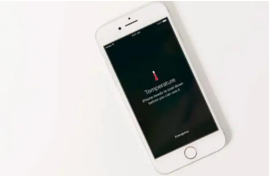 伽师苹果手机维修分享iPhone 手机发热如何快速降温 